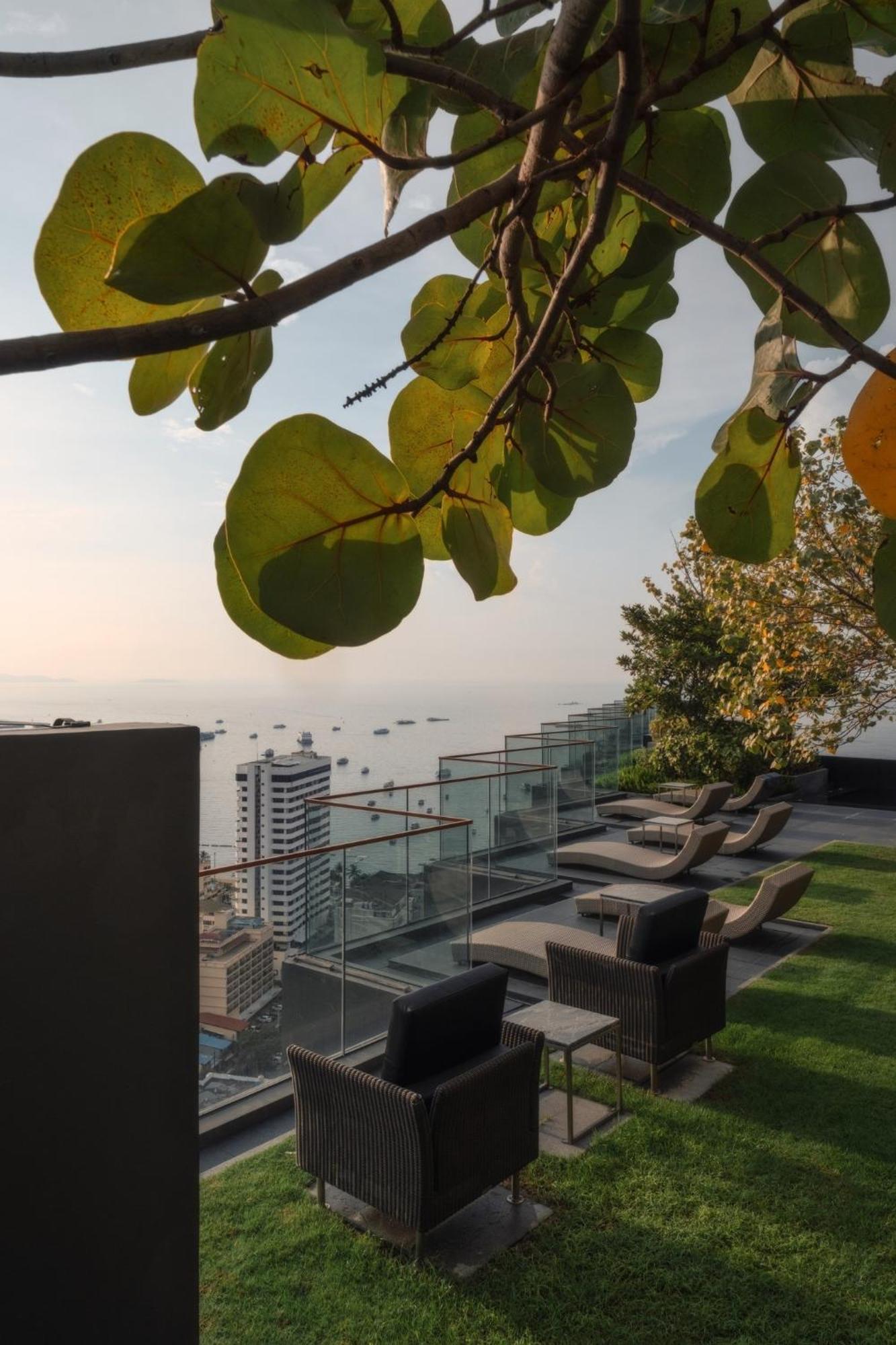 The Edge Central Pattaya Bagian luar foto